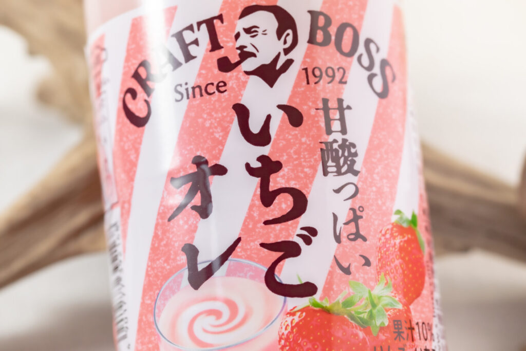 サントリー『クラフトボス いちごオレ 500mlペット』はいちごの